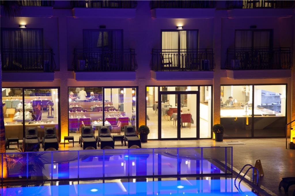 Hotel Palmera 3*