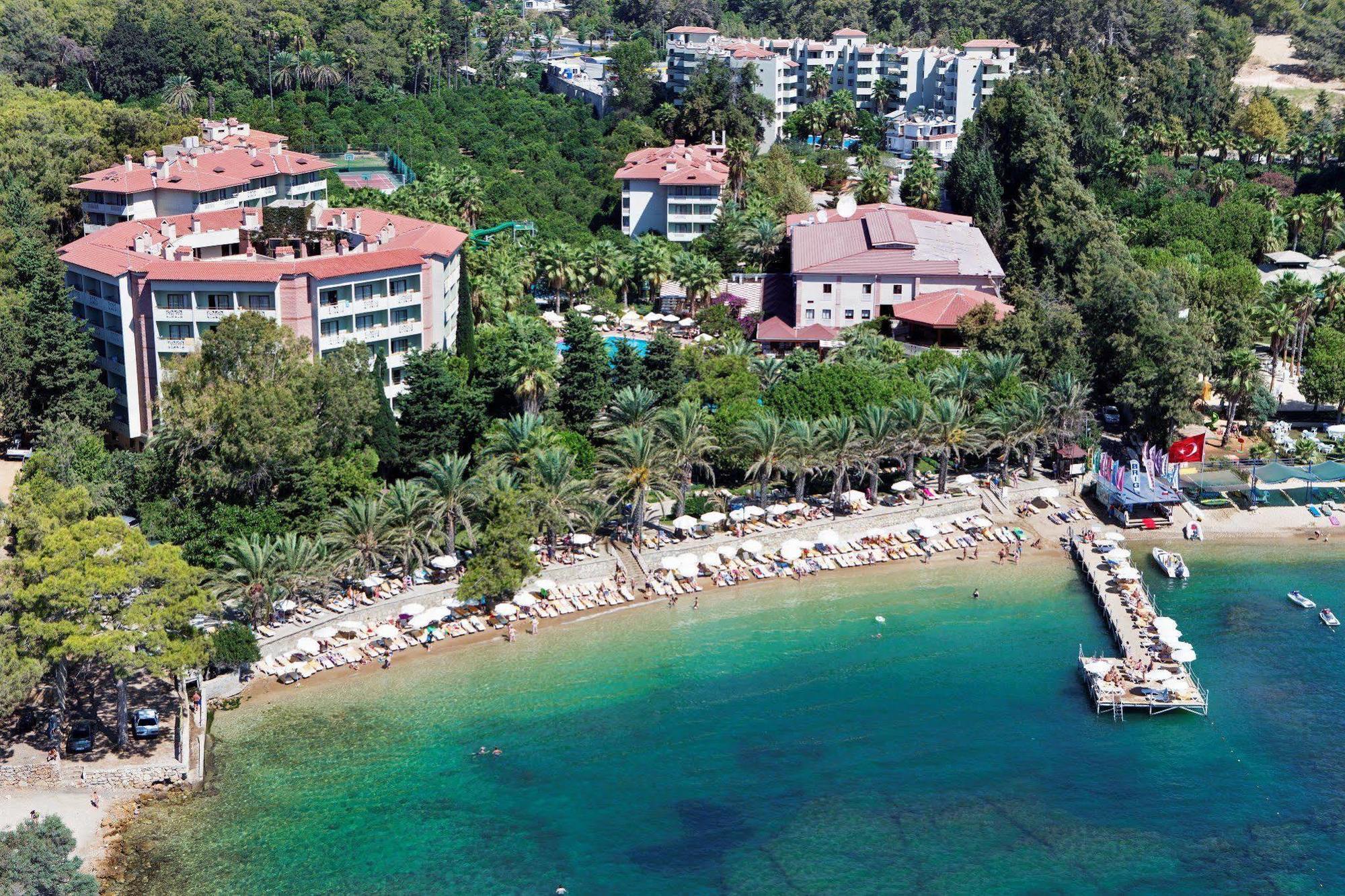 Alara Park Hotel 4*