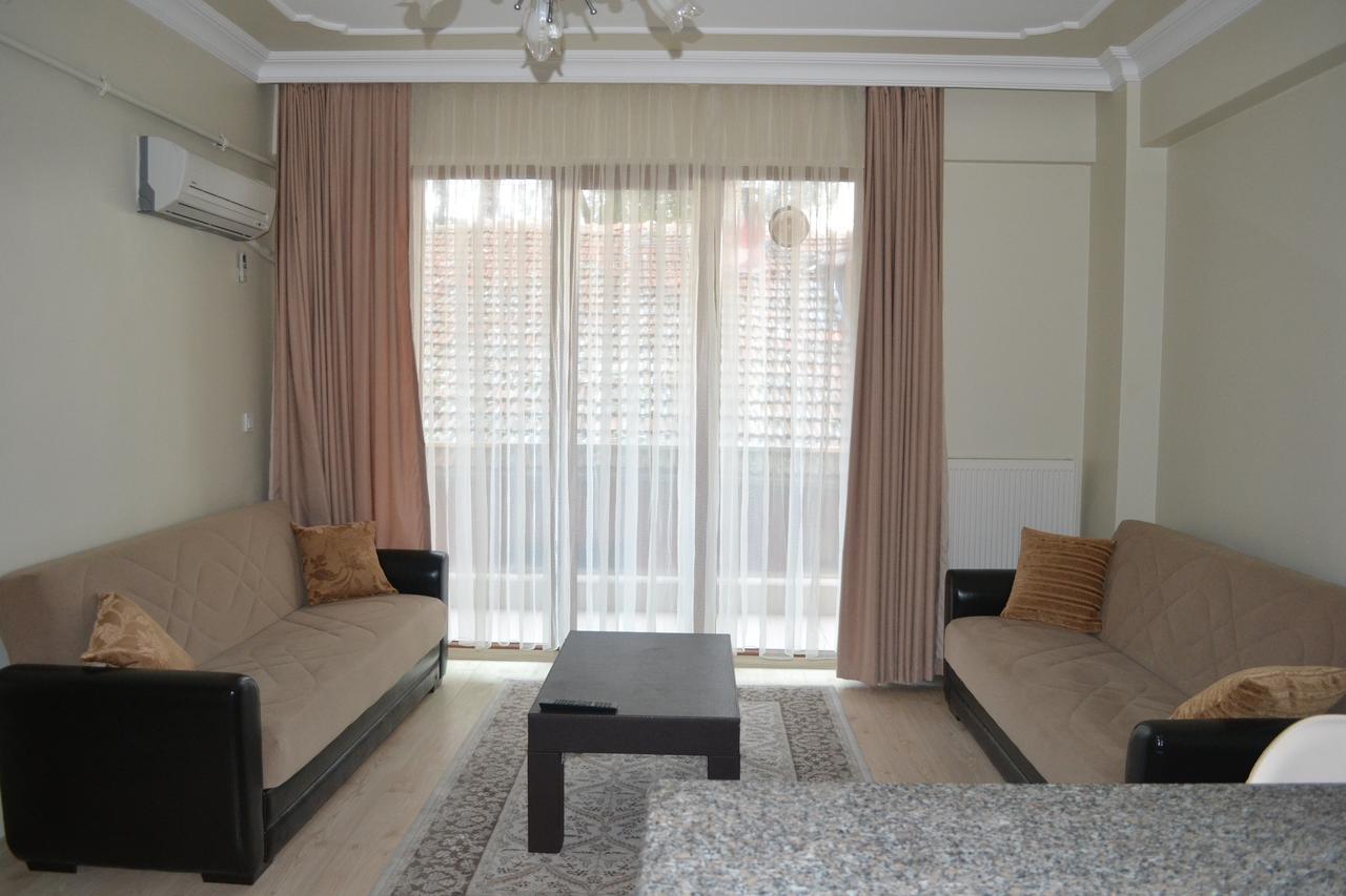 Almasa Aparts Apartment