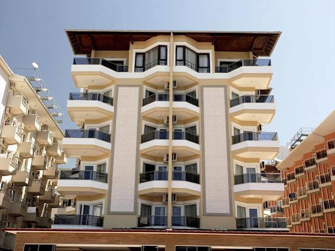 Hotel Kleopatra Ada 4*