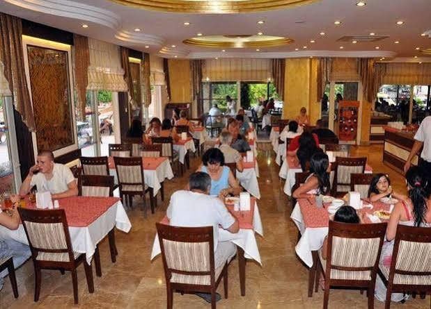 Hotel Kleopatra Ada 4*