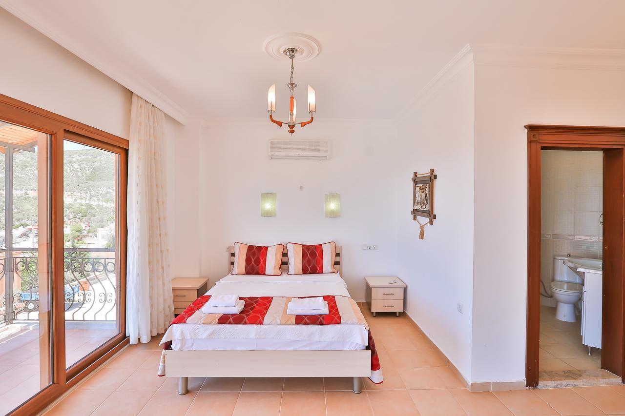 Samira & Aparts & 3* Kalkan