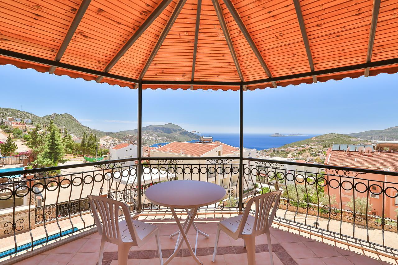 Samira & Aparts & Hotel 3*