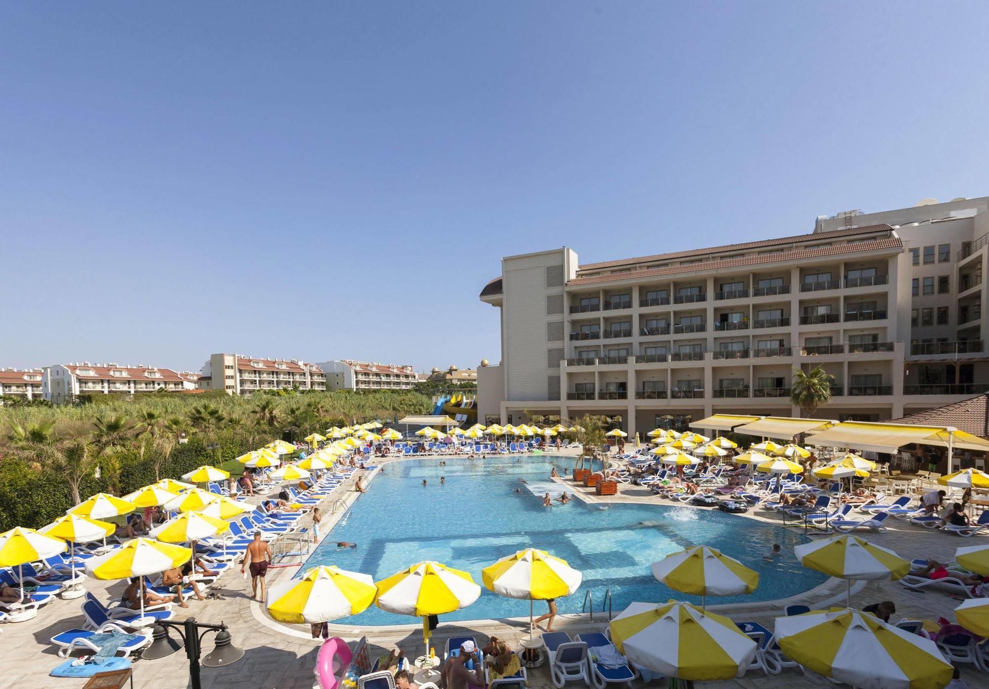 Seher Sun Palace And Hotel Side