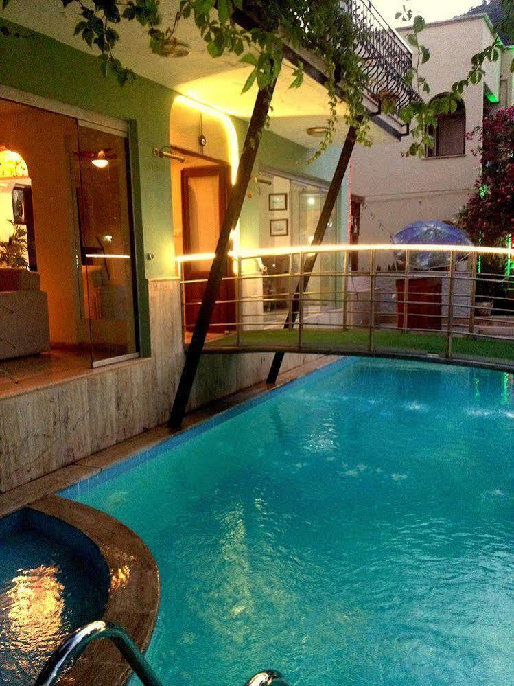 Hotel Caria Premium 3*