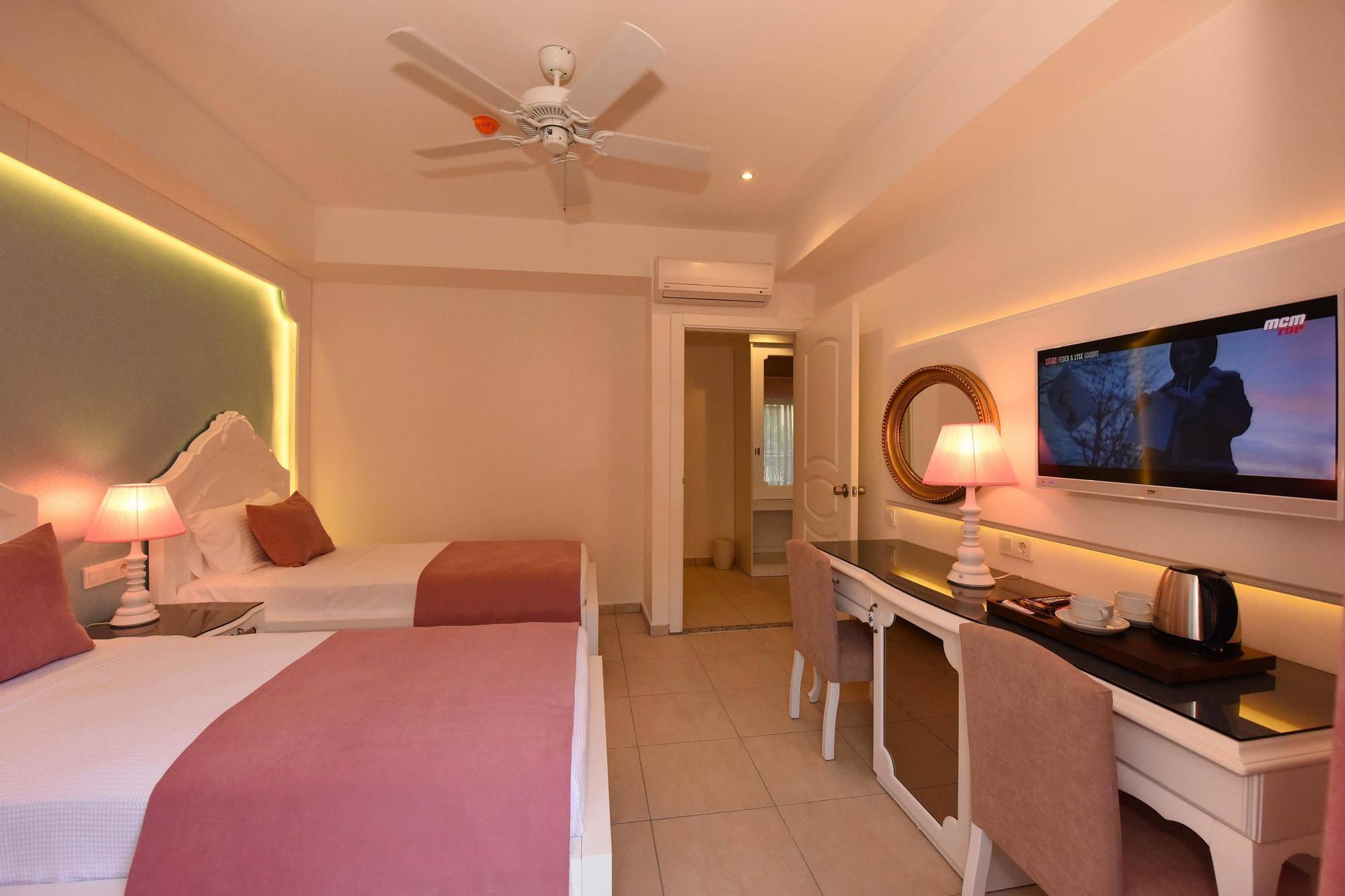 Montebello Deluxe Oludeniz