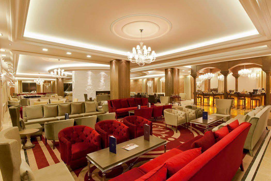Kaya Palazzo & Mountain Hotel