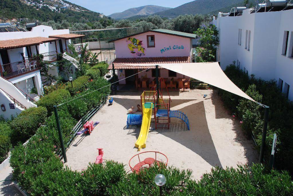 Izer Club Resort 4*