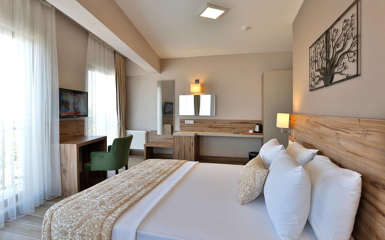 Hotel Kule 3*