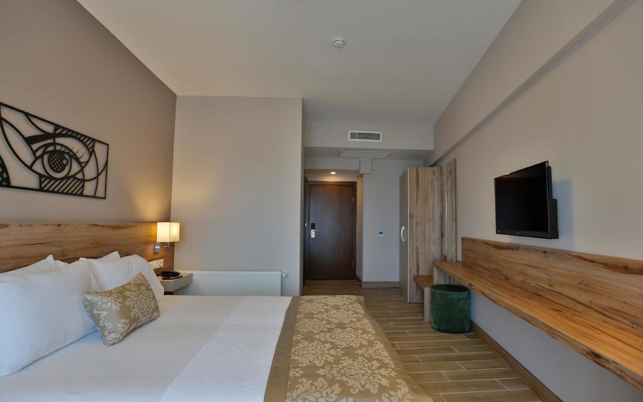 Hotel Kule 3*
