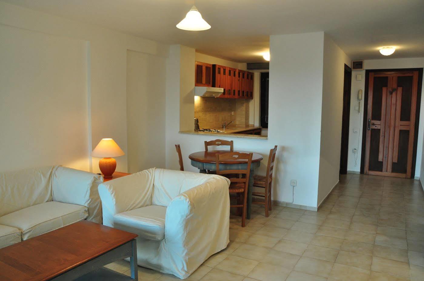Bed & Breakfast Palm Court Ayvalik