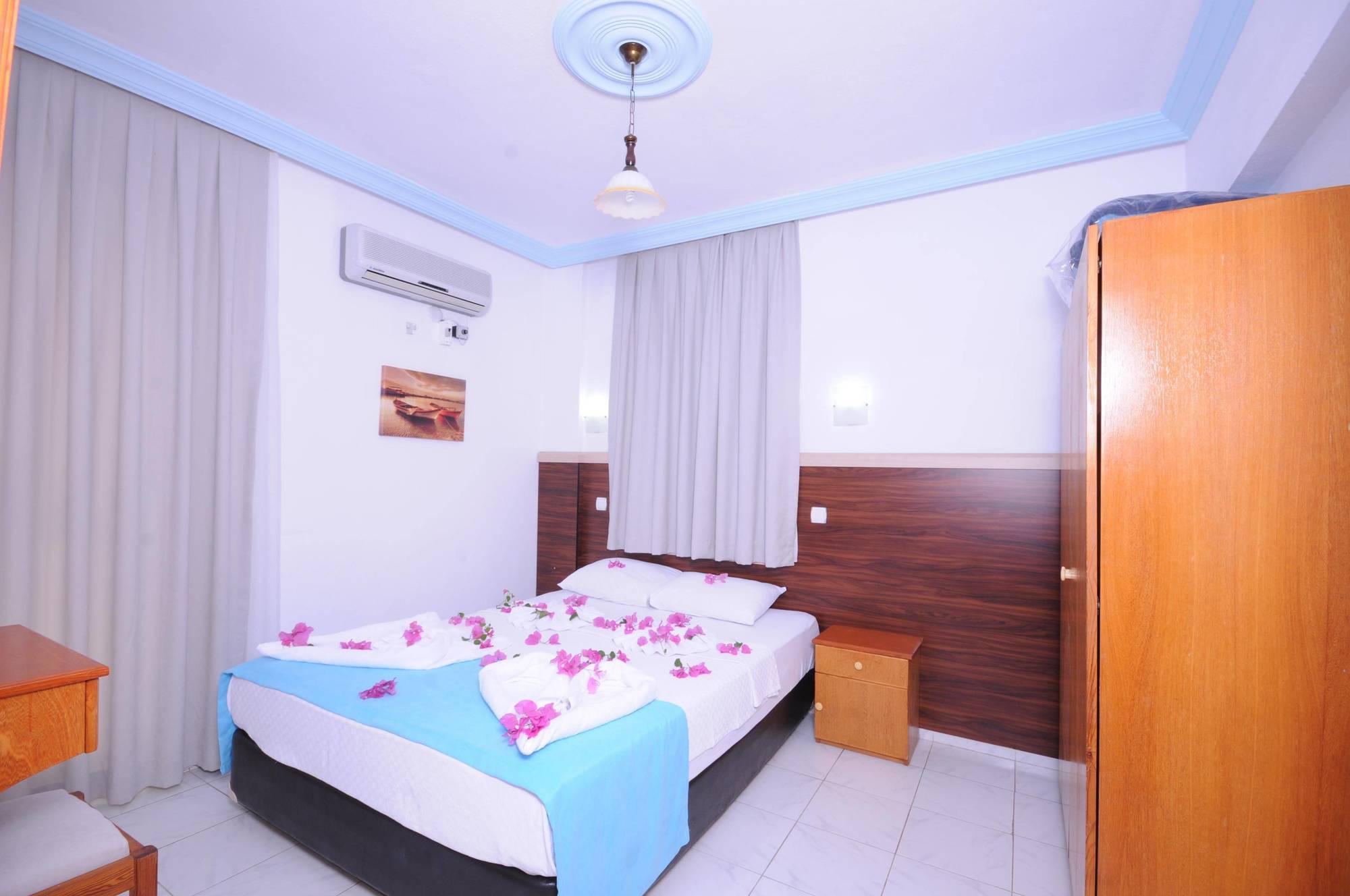 Hotel Oren Icmeler