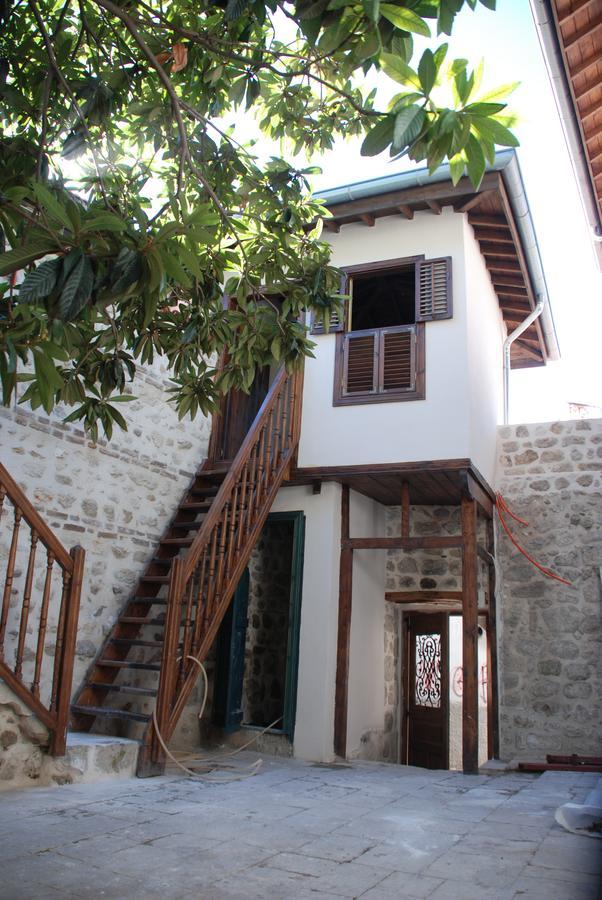 Hotel Cicekli Konak