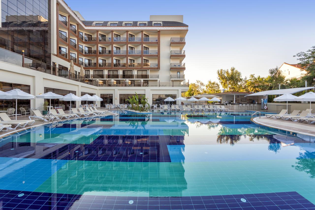 Glamour & Hotel 5*