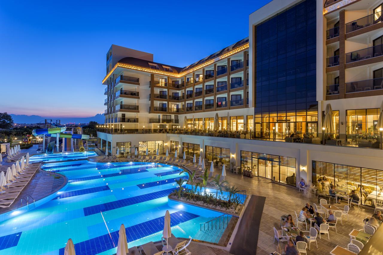 Glamour & Hotel Side