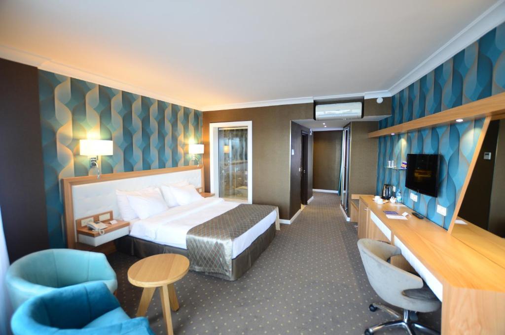 Hotel Akol 4*