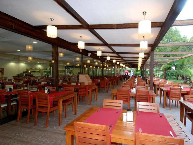 Maya Golf (adults Only) Side