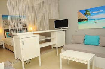 Suntopia Tropical Hotel 4*