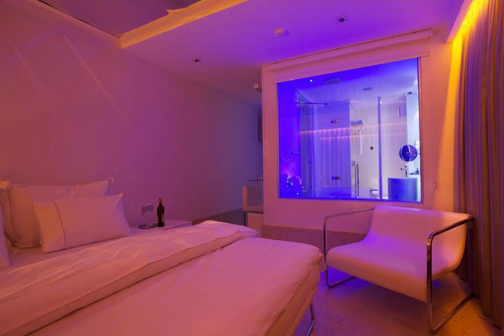 Venn Boutique Hotel 2*