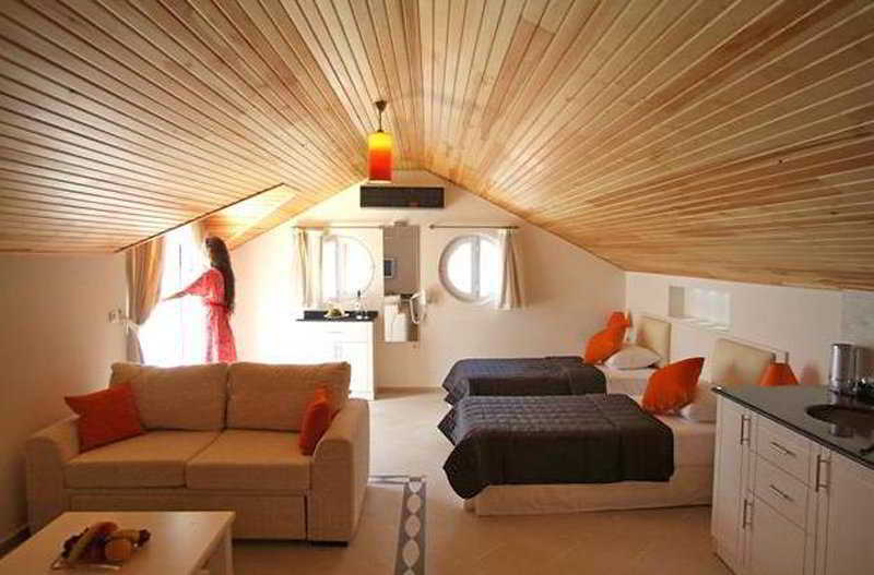 Golden Life Heights Deluxe - Adult Only Hotel 4*