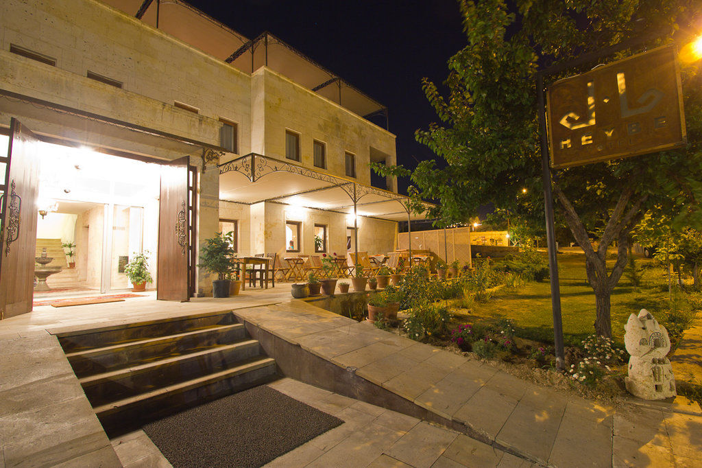 Hotel Heybe & 3*