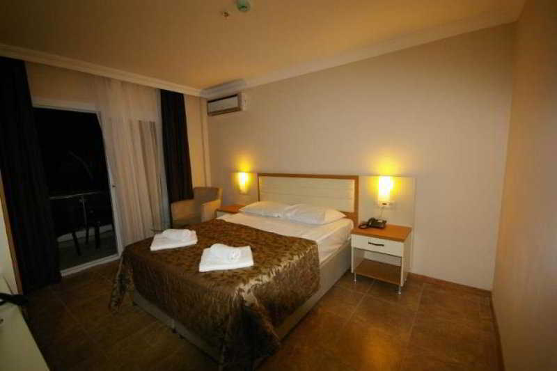 Hotel Risa
