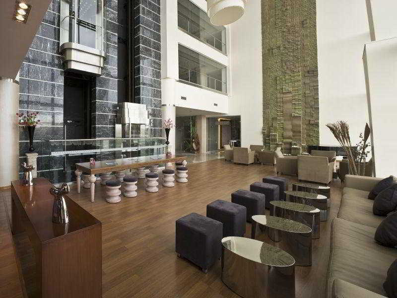 Hotel Anemon Grand