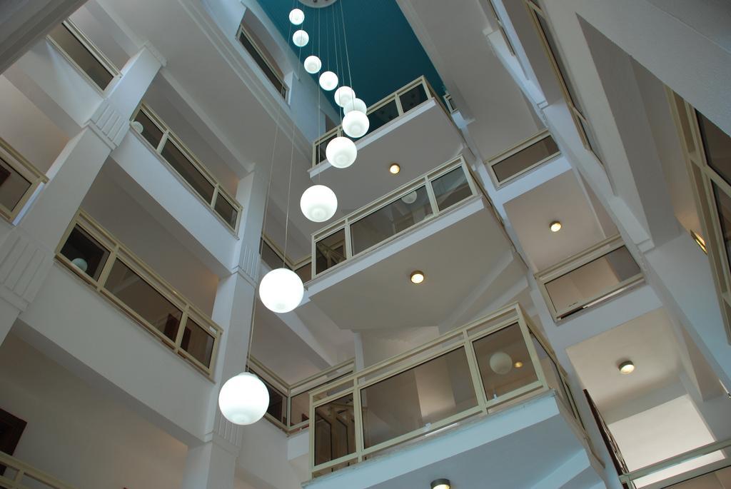Hotel Adora