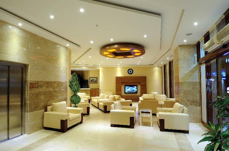 Hotel The Port 4*