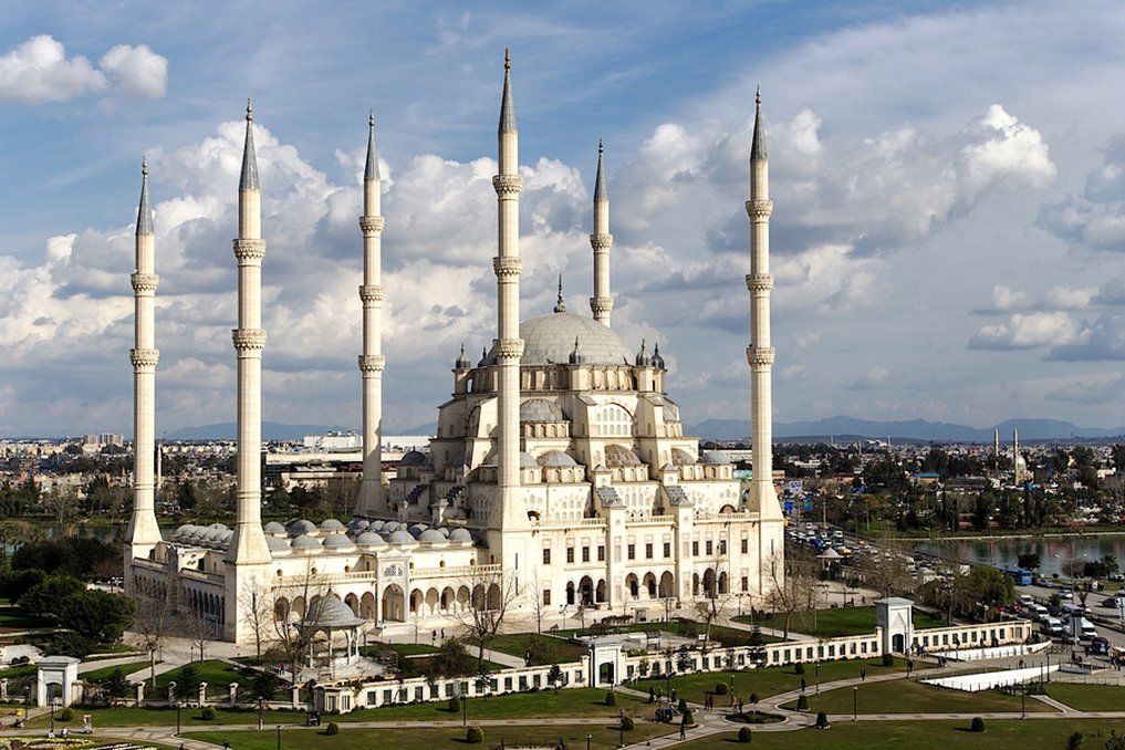 Divan Hotel 5*