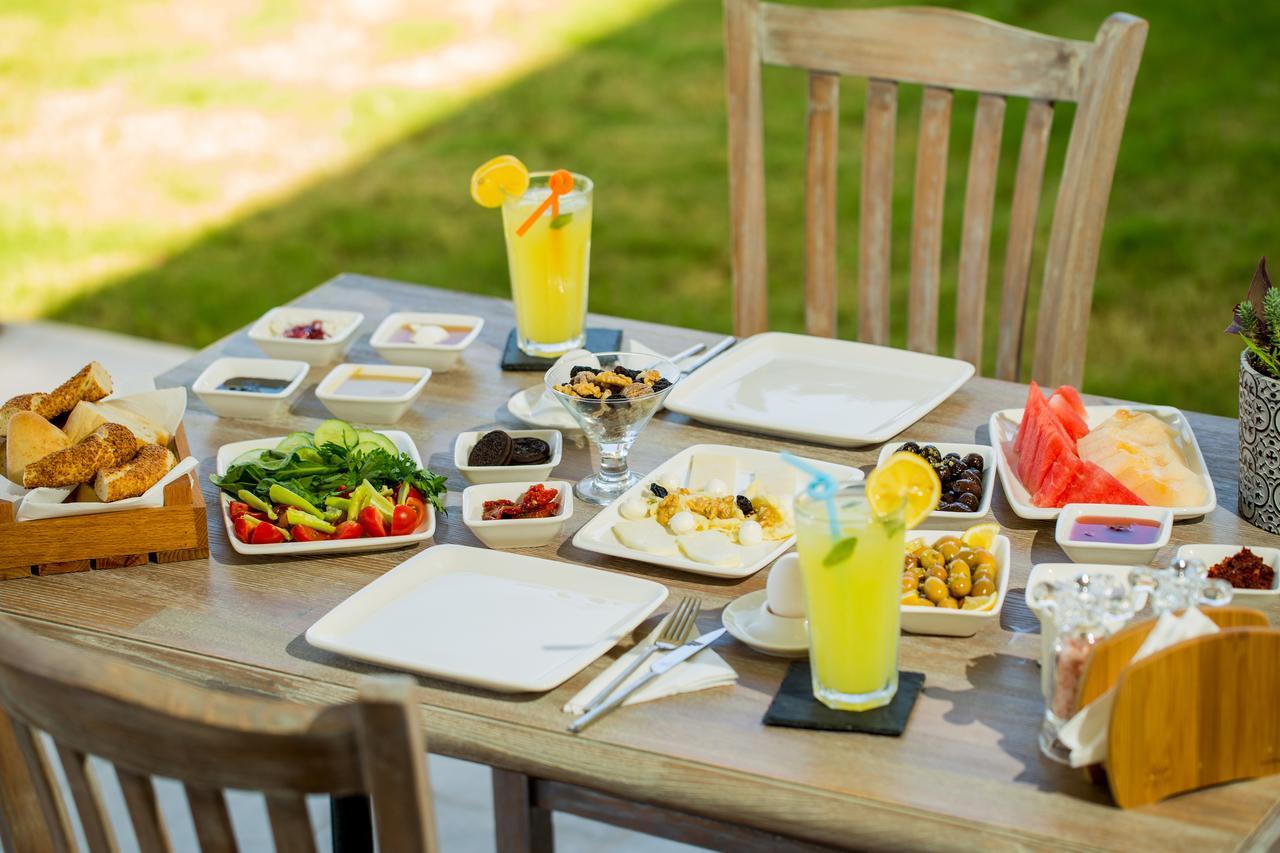 Navalia Hotel Foca