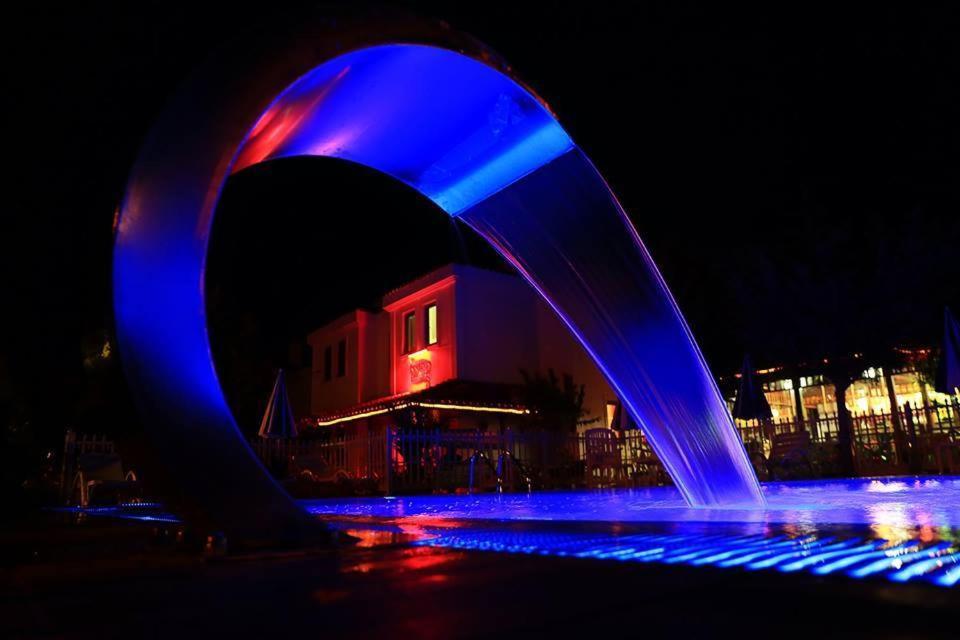 Hotel Mira *