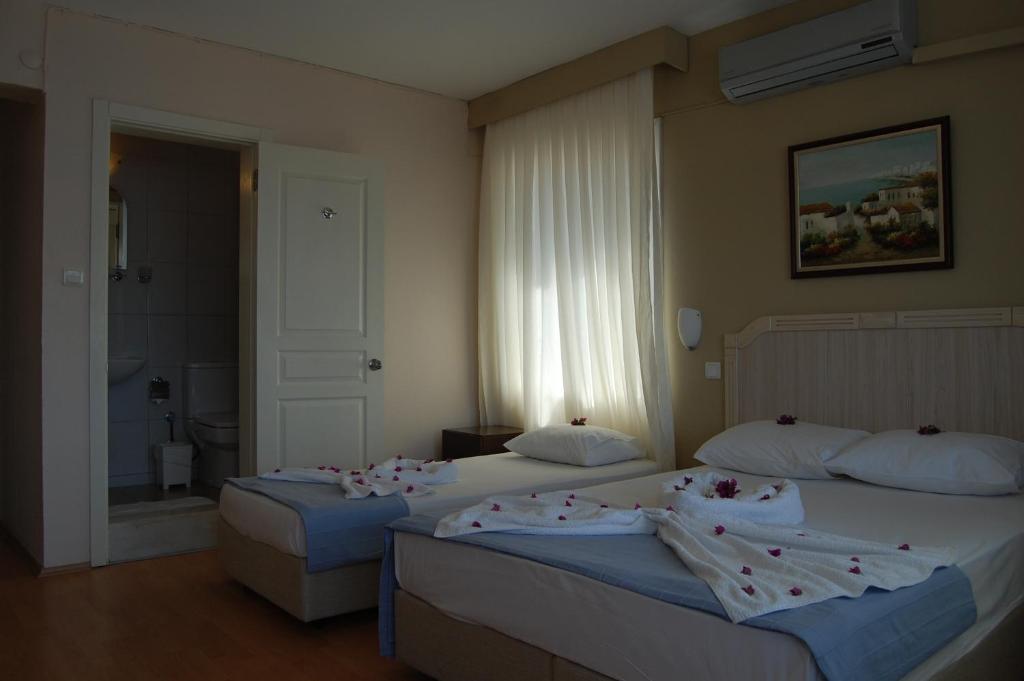 Hotel Dedem 3*