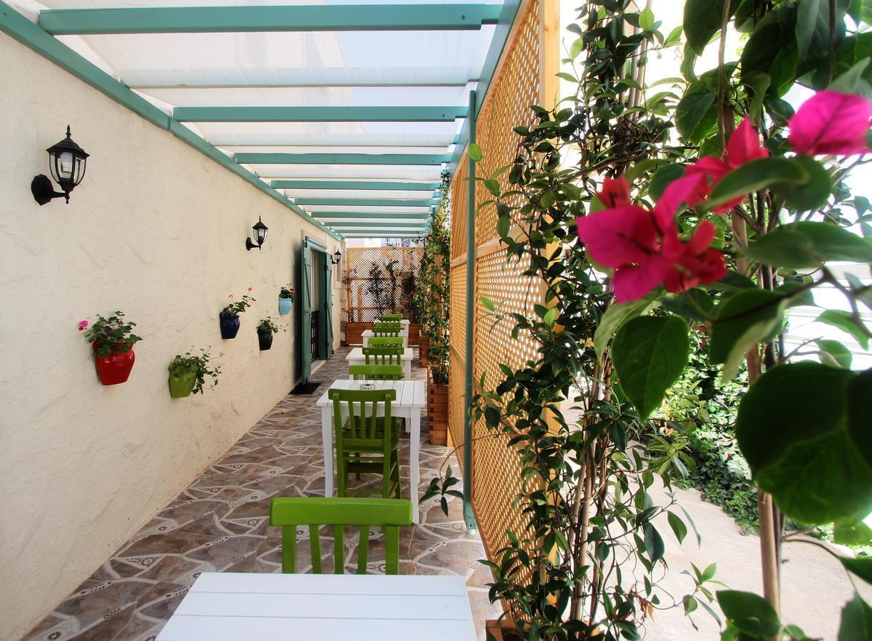 Alya Mou Butik Hotel