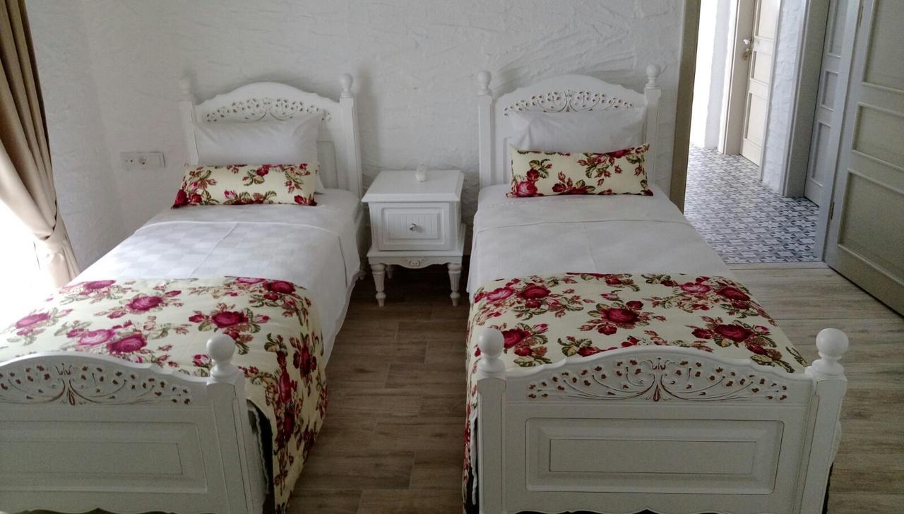 Alya Mou Butik Cesme