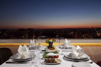Teymur Continental Hotel 5*