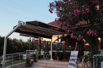 Hotel La Akcay 3*