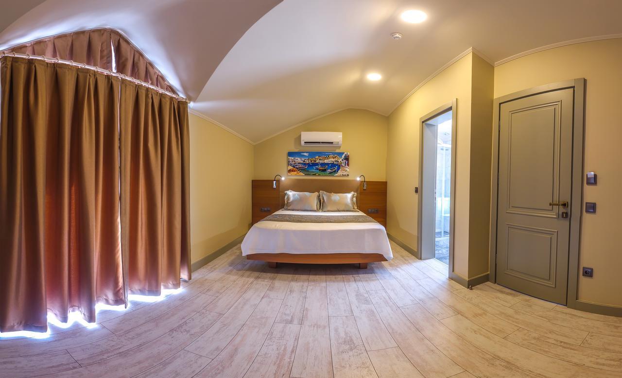 Centre Bed & Breakfast 2*