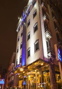 Royal 4*