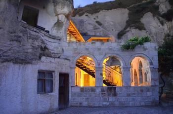 Garden Cave *