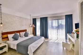 Arnna Hotel 2*