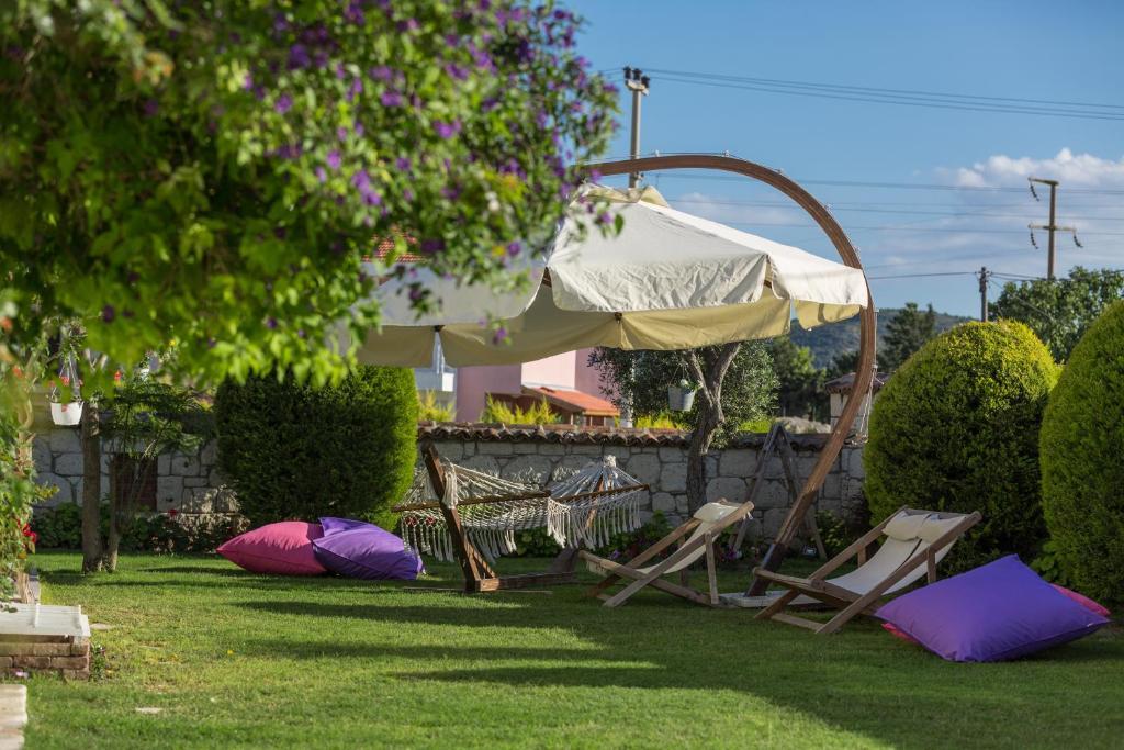 Deniz Kabugu Alacati