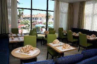 Avisos And Hotel 3*
