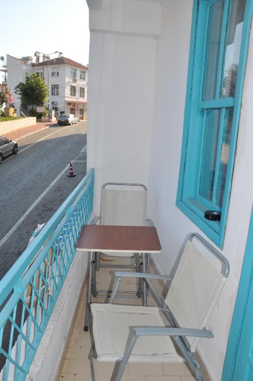 Hotel Nisa 2*