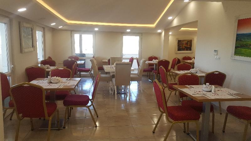 Sanli Blue Hotel 3*