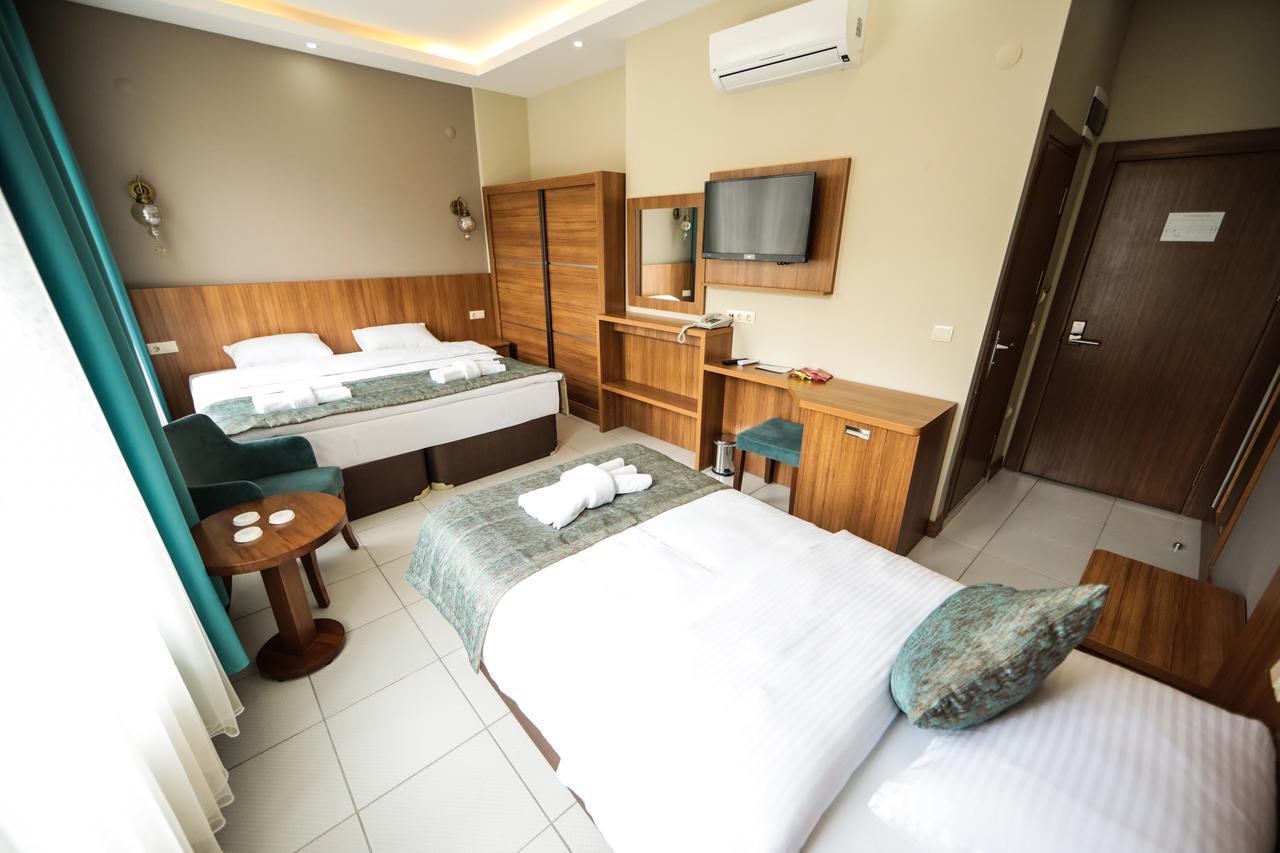 Safi̇r Hotel