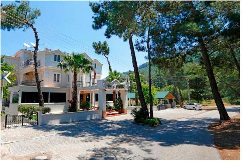 Forest Park Hotel 3*