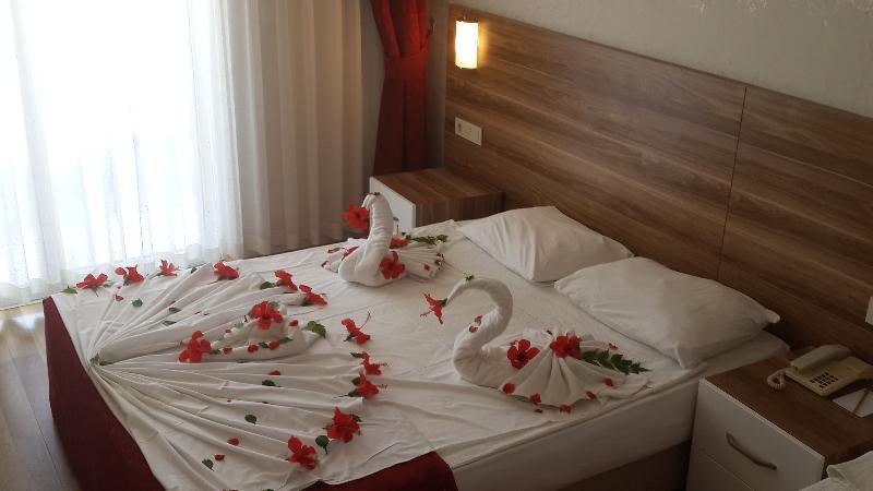 Transatlantik 4* Beldibi (Kemer)