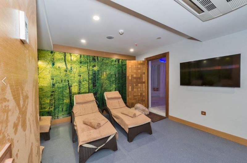 Hotel Boursier 1 & 4*