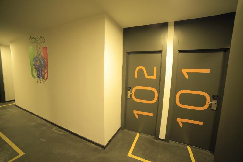 Hotel 65 Budget 3*